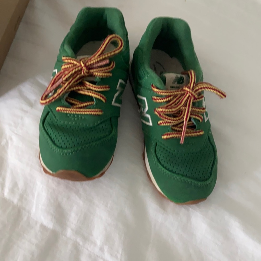 New balance 574 green boys size 9